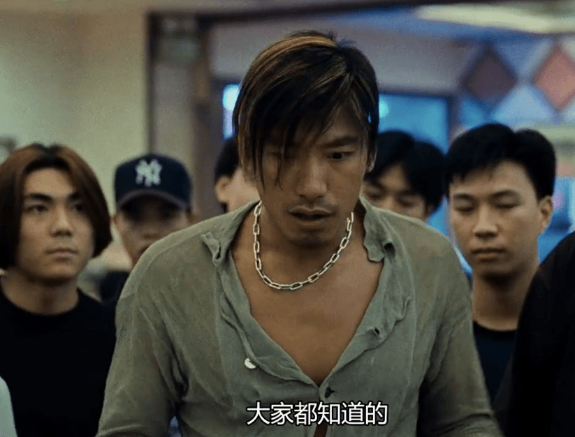 熊猫体育：
“明显长得帅 却爱演反派”的5位港星 你若全认识 大佬无疑！(图7)