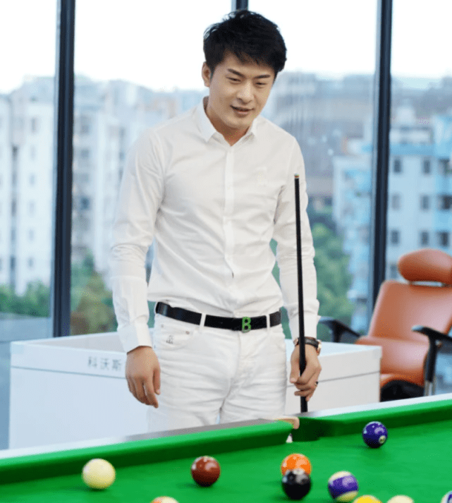 
网友晒辛巴直播视频 却遭粉丝威胁：打断你的腿 小心你的家人-panda sports(图8)